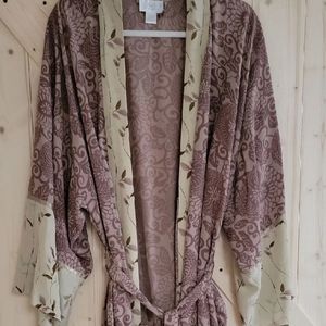 Soft surroundings 100% silk robe size large